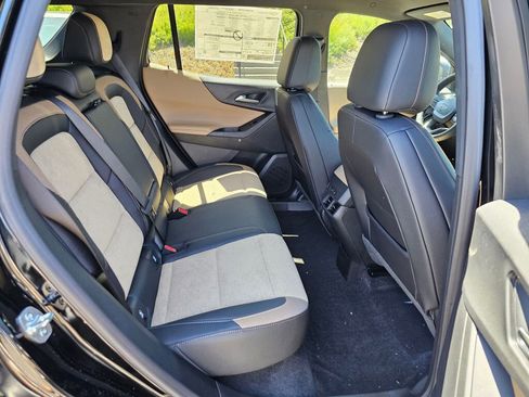 New 2026 Chevrolet Equinox ACTIV w/ Convenience Package III image 25