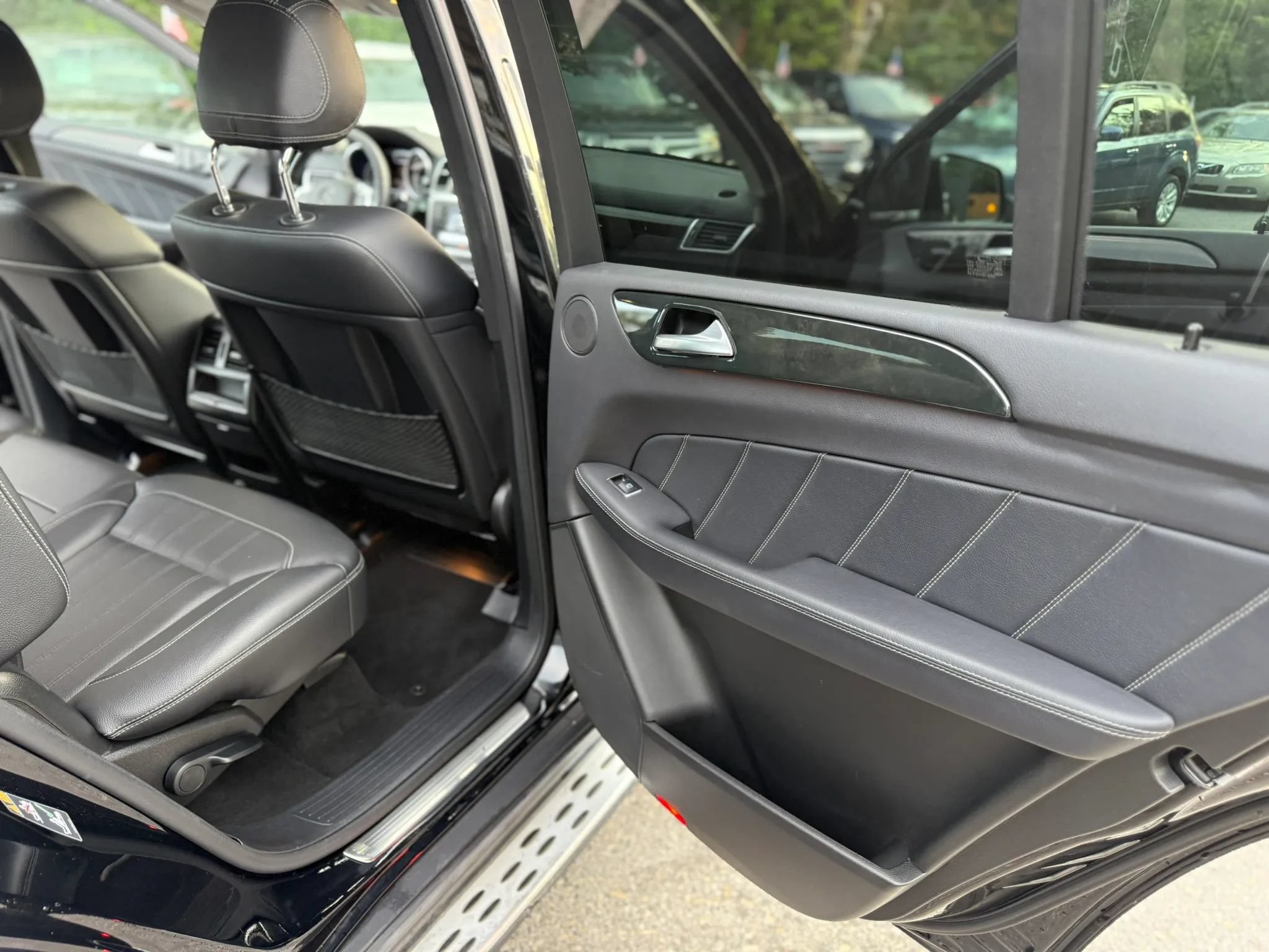 Used 2016 Mercedes-Benz GL 450 4MATIC image 22