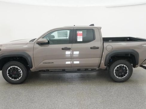 New 2026 Toyota Tacoma TRD Off-Road image 36