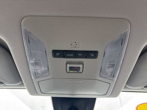 Certified 2024 Toyota RAV4 LE image 33