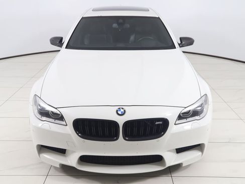 Used 2015 BMW M5 RWD image 56