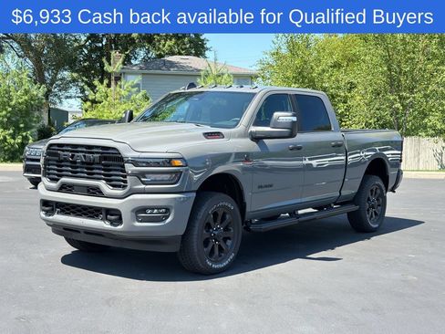 New 2026 RAM 2500 Big Horn AWD/4WD image 8
