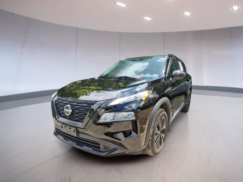 Used 2023 Nissan Rogue SV w/ SV Premium B Package AWD/4WD image 2