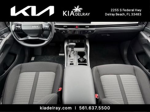 New 2026 Kia Sorento LX FWD image 10