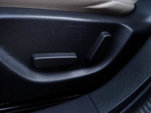 Used 2017 MAZDA MAZDA6 Touring FWD image 11