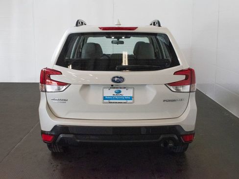 Used 2023 Subaru Forester AWD/4WD image 5