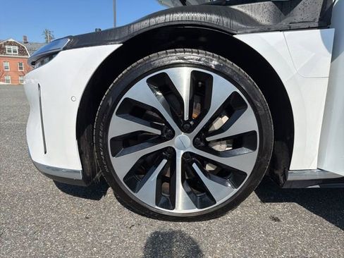 Used 2024 Lucid Air Touring image 23