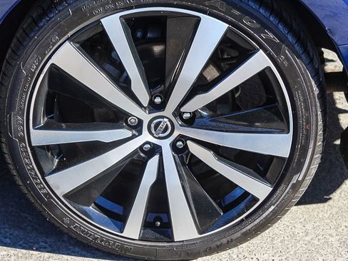 Used 2020 Nissan Altima 2.0 SR image 11