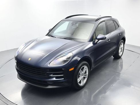 Certified 2020 Porsche Macan S AWD/4WD image 33