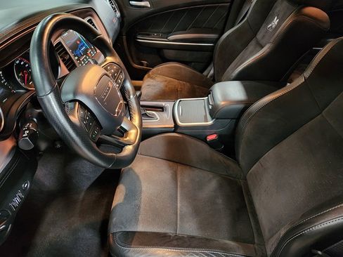 Used 2023 Dodge Charger Scat Pack image 33