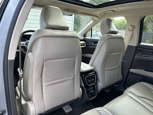 Used 2021 Lincoln Nautilus Reserve FWD image 17