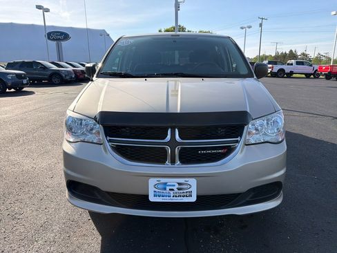 Used 2013 Dodge Grand Caravan SE FWD image 8