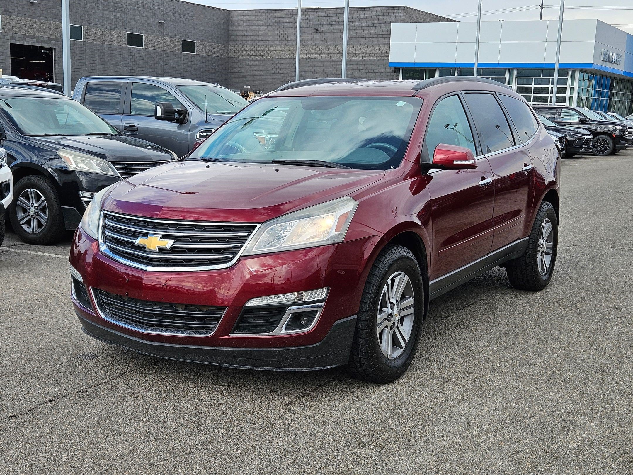 Used 2015 Chevrolet Traverse LT AWD/4WD image 8