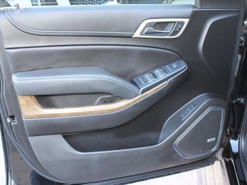 Used 2019 GMC Yukon Denali w/ Denali Ultimate Package image 23