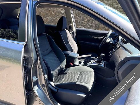 Used 2018 Nissan Rogue SV AWD/4WD image 7