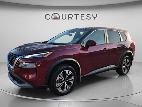 Certified 2023 Nissan Rogue SV FWD image 1
