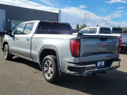 Used 2023 GMC Sierra 1500 SLT w/ SLT Convenience Package AWD/4WD image 3