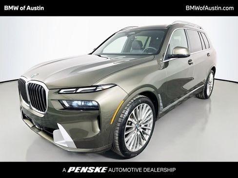 Used 2025 BMW X7 xDrive40i w/ Premium Package AWD/4WD image 1