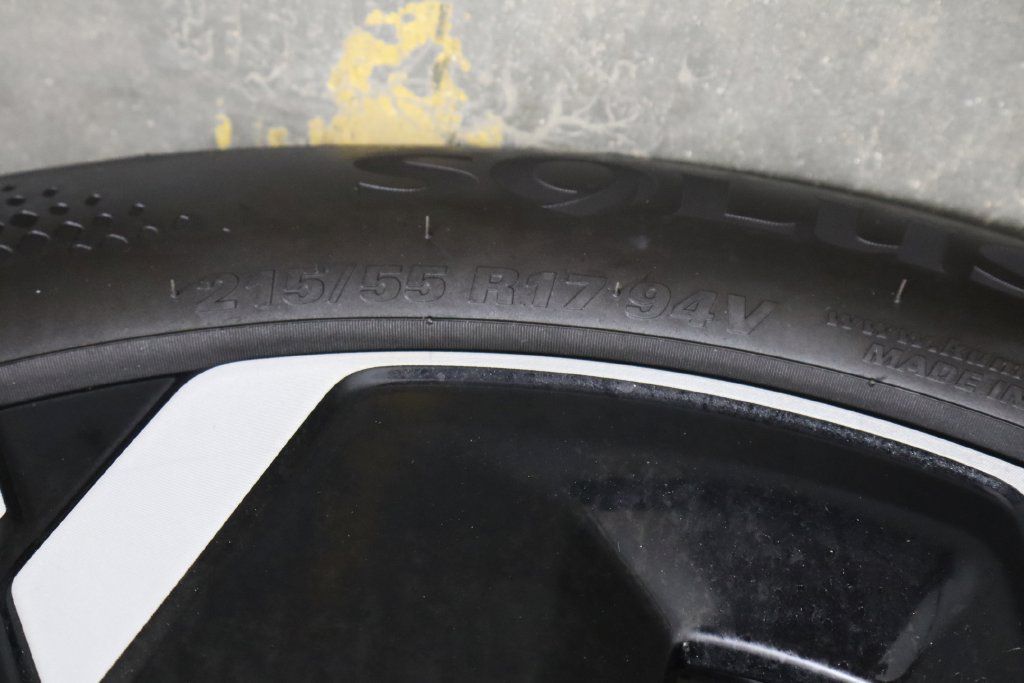 Used 2023 Kia Niro Wave FWD image 46