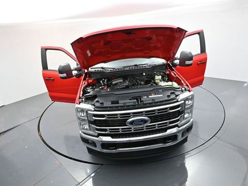 New 2025 Ford F350 XLT w/ 360-Degree Camera Package image 35