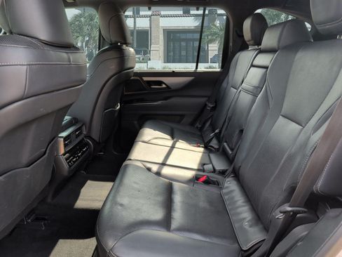 Used 2023 Lexus LX 600 F Sport AWD/4WD image 25
