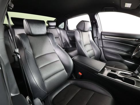 Used 2019 Honda Accord Sport image 24