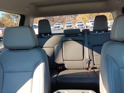 Used 2023 Chevrolet Silverado 1500 LTZ image 21