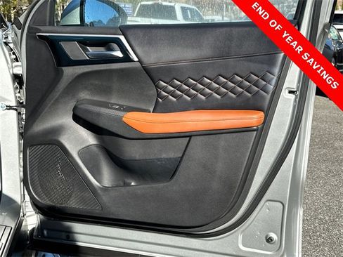 Used 2022 Mitsubishi Outlander SEL image 14