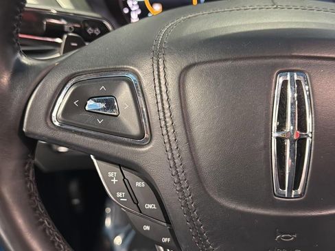 Used 2017 Lincoln MKZ Reserve w/ Climate Package image 15