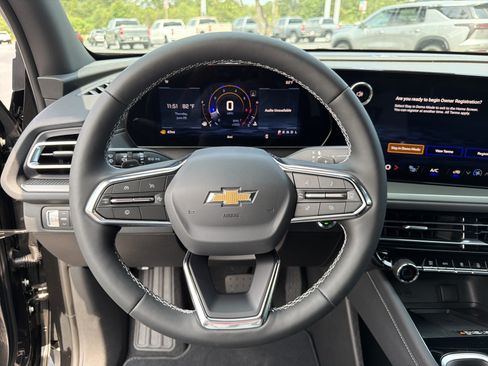 New 2026 Chevrolet Traverse LT w/ LPO, Cargo Package FWD image 24