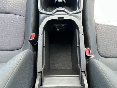 Used 2019 Toyota RAV4 XLE w/ Convenience Package AWD/4WD image 36