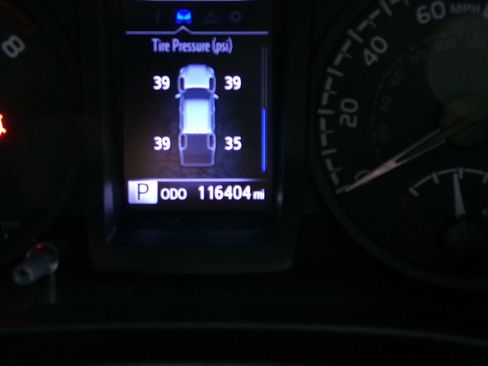 Used 2020 Toyota Tacoma TRD Sport image 19