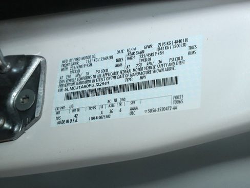 Used 2015 Lincoln MKC FWD w/ Equipment Group 102A Reserve image 22