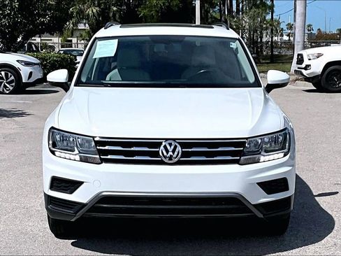 Used 2019 Volkswagen Tiguan SE w/ Panoramic Sunroof Package AWD/4WD image 10