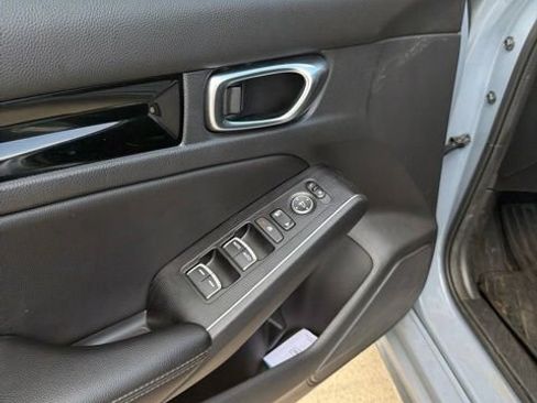 Used 2022 Honda Civic Sport Touring image 13