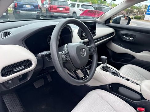 Certified 2024 Honda HR-V LX image 13