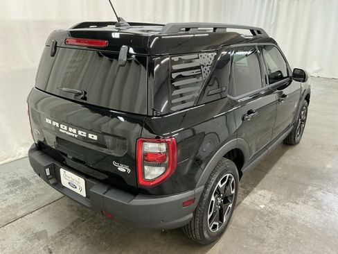 Used 2023 Ford Bronco Sport Outer Banks w/ Tech Package image 3