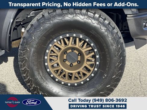 Used 2023 Ford F150 Raptor w/ Raptor Carbon Fiber Package image 10