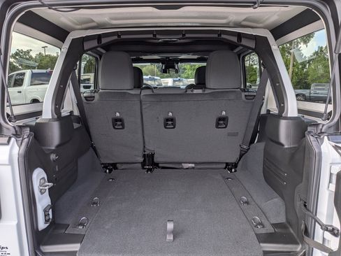 New 2026 Jeep Wrangler Unlimited Sport AWD/4WD image 12