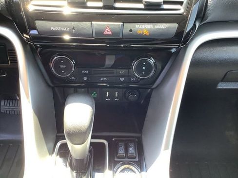 Used 2024 Mitsubishi Eclipse Cross LE AWD/4WD image 30