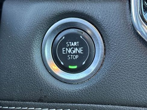 Certified 2024 Chevrolet Colorado LT w/ LT Convenience Package II image 16