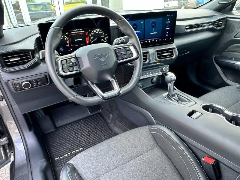 Used 2026 Ford Mustang Coupe RWD image 10