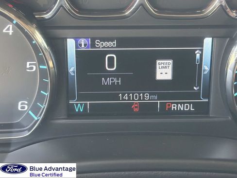 Used 2019 Chevrolet Tahoe Premier RWD image 2