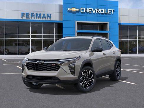 New 2026 Chevrolet Trax RS w/ Sunroof Package image 7