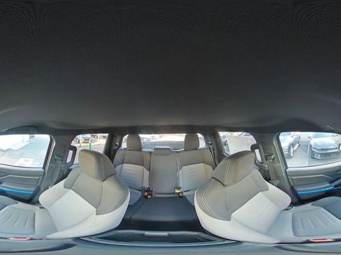 Used 2025 Toyota Tacoma TRD Off-Road image 42