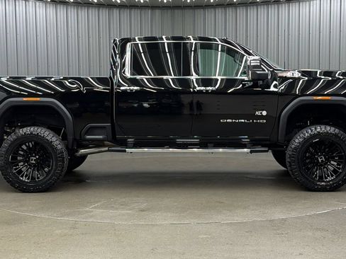 Used 2026 GMC Sierra 3500 Denali w/ Denali Reserve Package AWD/4WD image 6