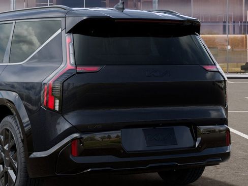 New 2026 Kia EV9 Land image 13