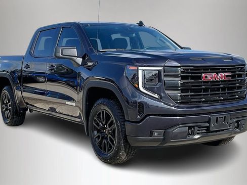 Used 2025 GMC Sierra 1500 Elevation image 1