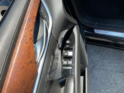Used 2018 Cadillac XTS Luxury FWD image 8
