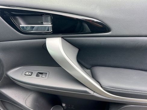 Used 2025 Mitsubishi Eclipse Cross Black Edition image 21